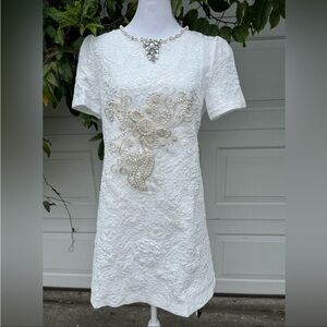 Women Burryco shift white dress embroidered short sleeves M/6 NWT